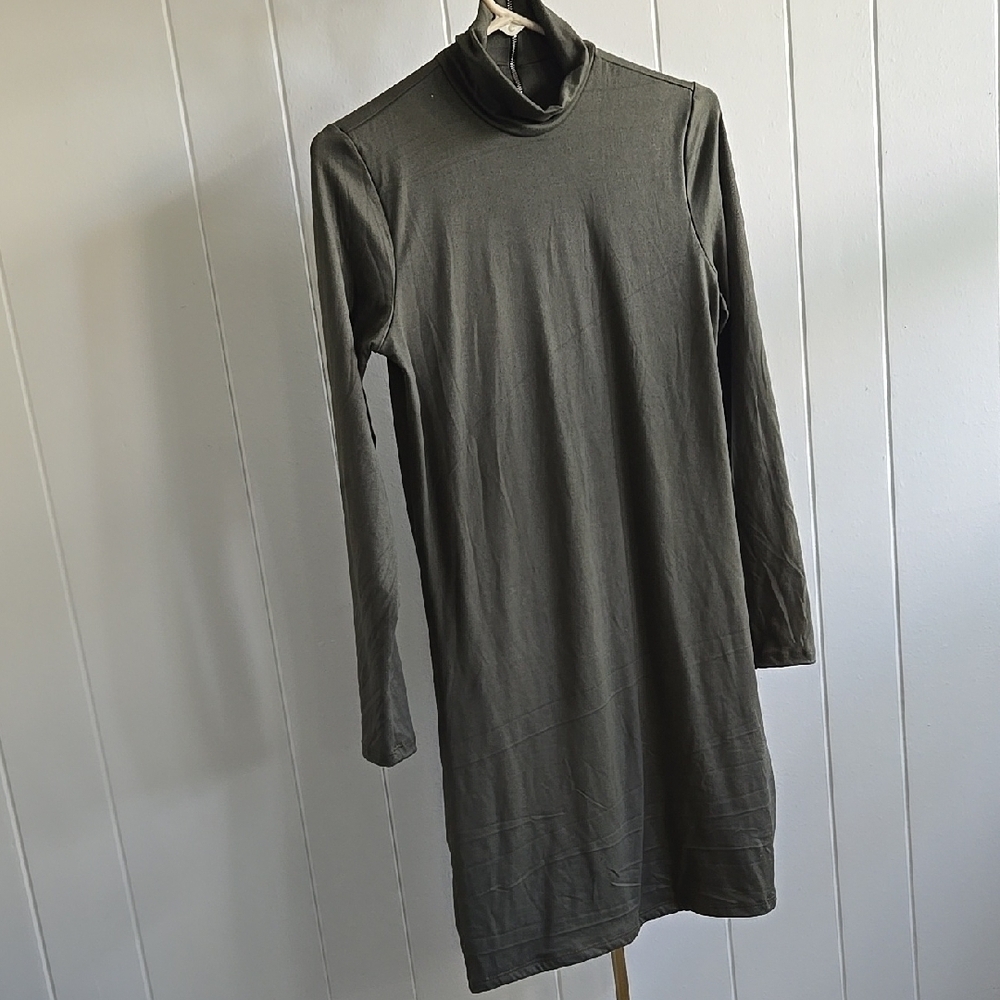 BUMPSUIT Elegant Olive Green Turtleneck Maternity Dress Size L - Picture 10 of 11